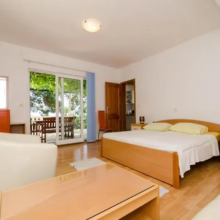 Plavac Mali- Comfort One Bedroom With Terrace And Sea View Διαμέρισμα